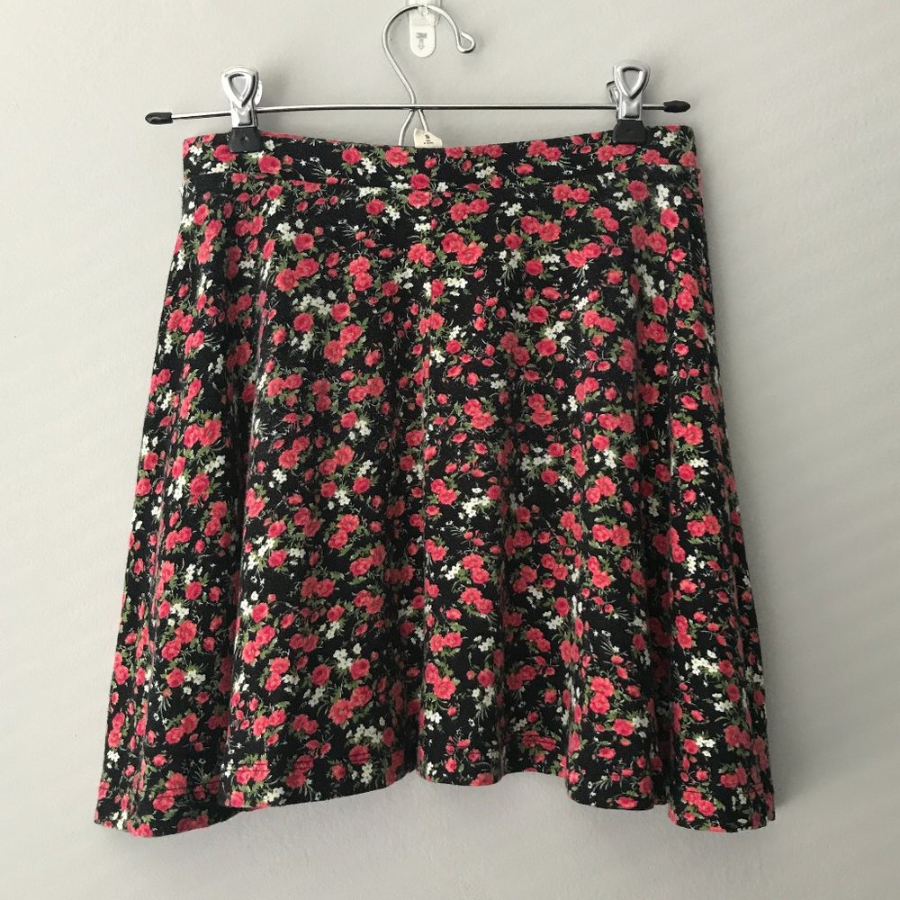 Forever 21 Mini Flower Skirt